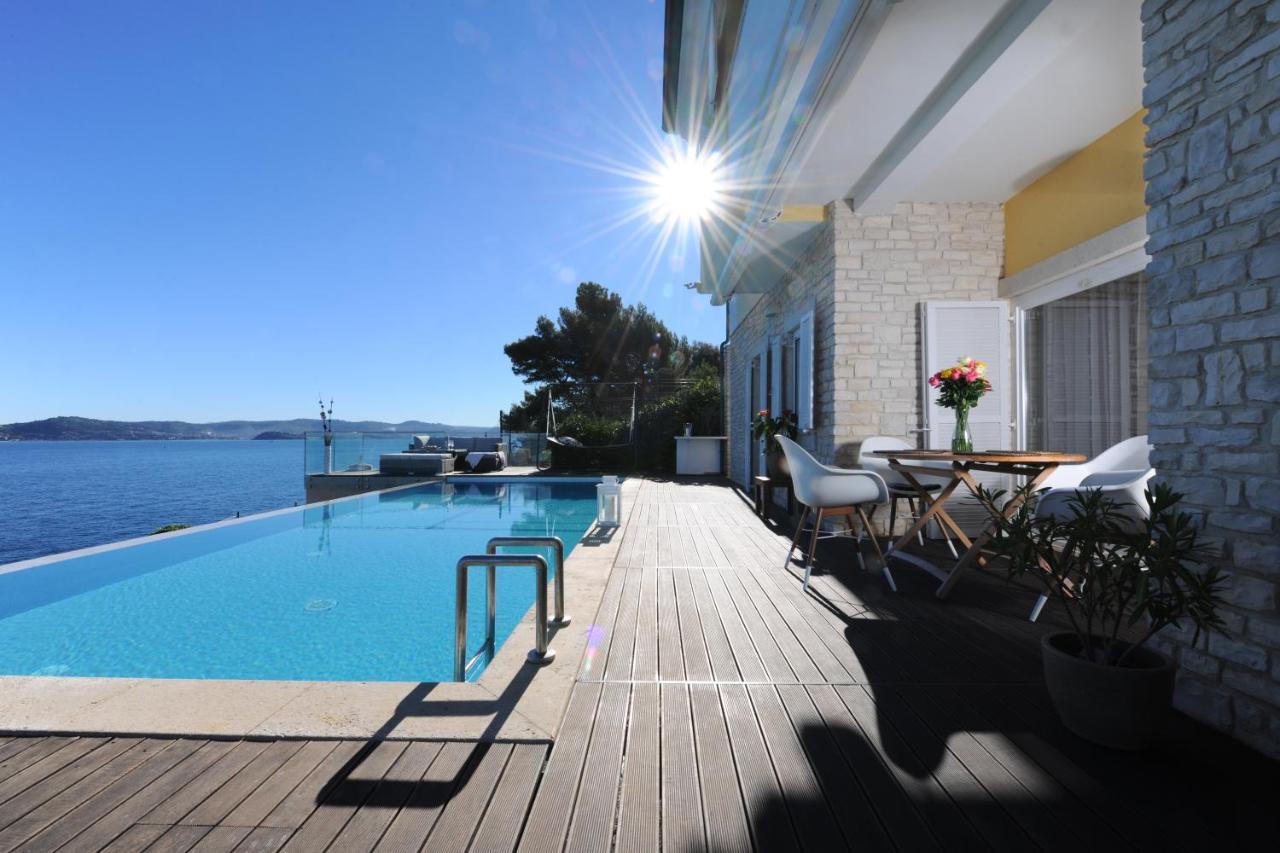 Villa Cablex Crveni Vrh Exteriér fotografie